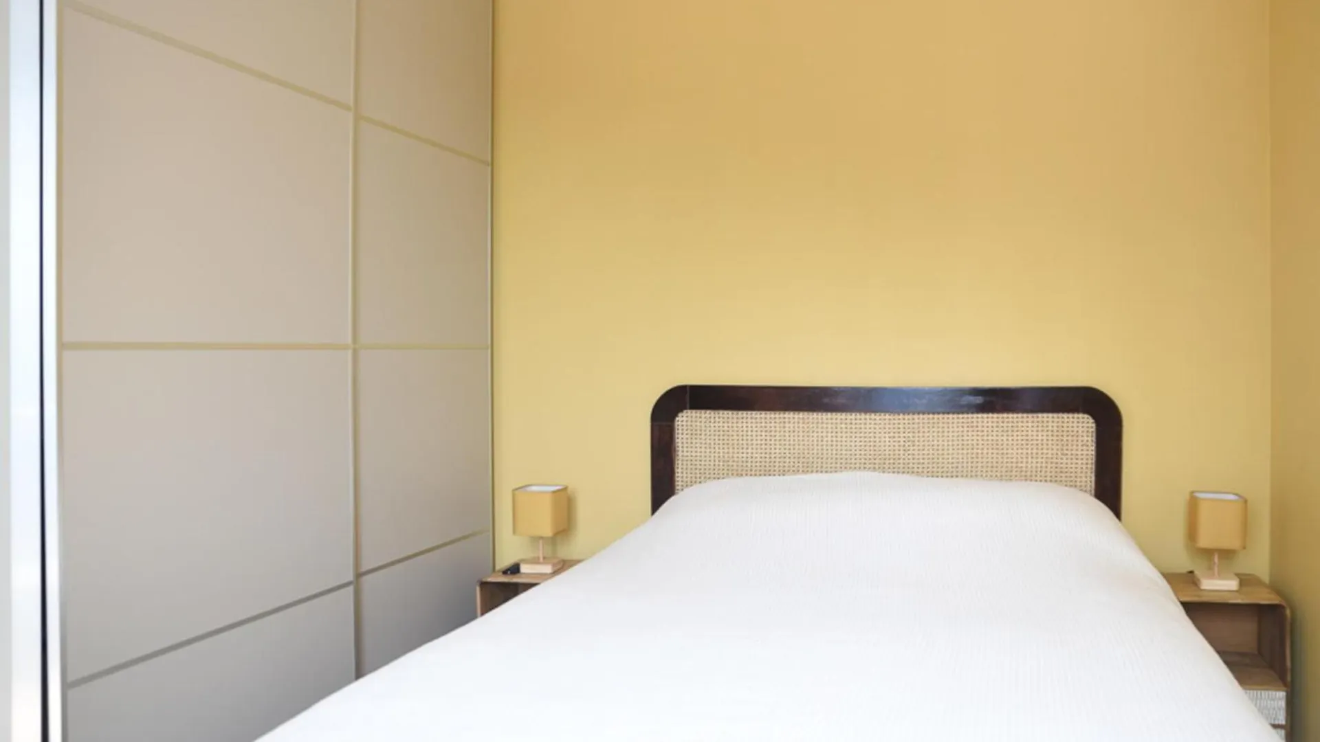 Apartment For 4 - Near Square Des Batignolles Paris